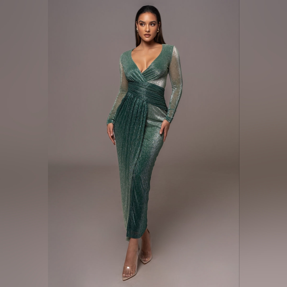 JLUXLABEL Maxi Dress. NWT